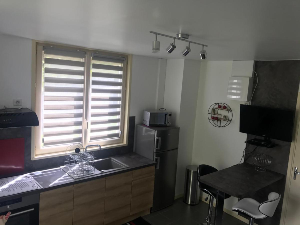 La Cremaillere Apartman Murol Kültér fotó