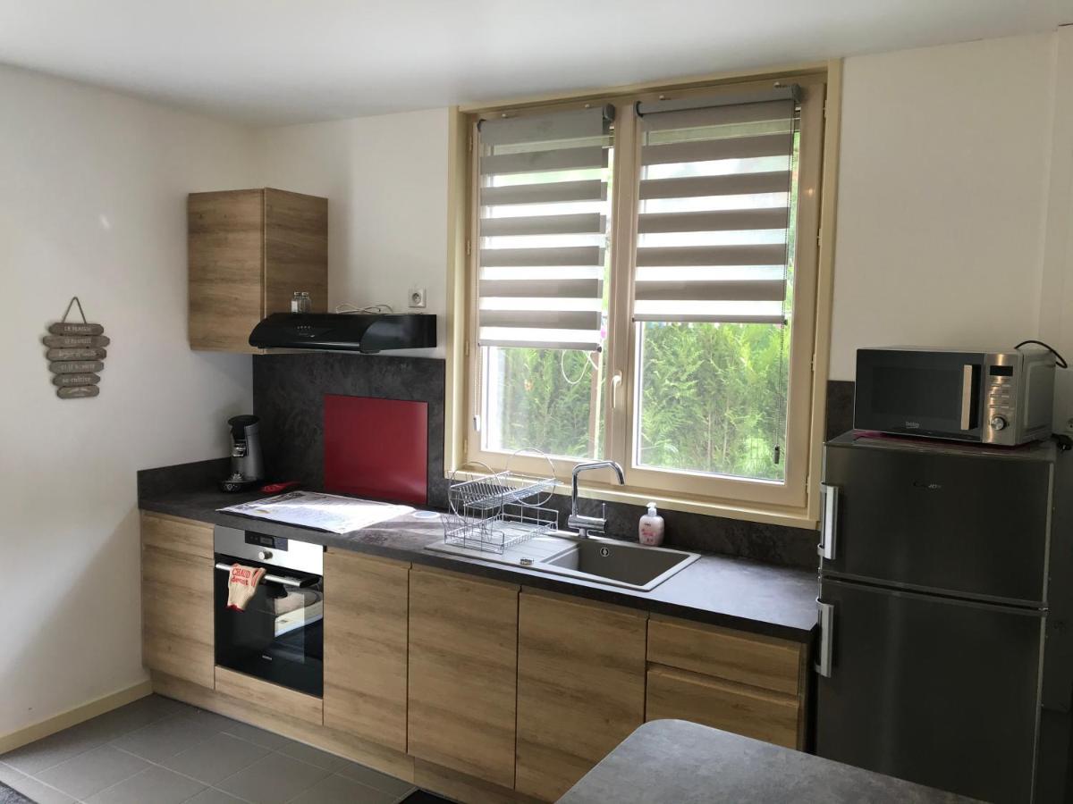 La Cremaillere Apartman Murol Kültér fotó